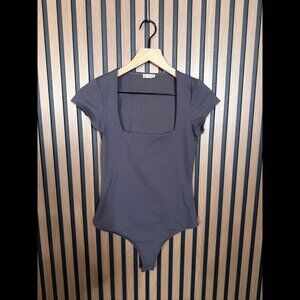 Free People Bodysuit Small Womens Purple Square Neck Short Sleeve One Piece
